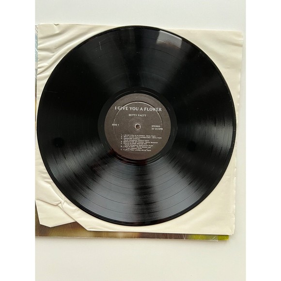 Betty Faett I Give You A Flower LP Shrink Self Release VG - Picture 4 of 7